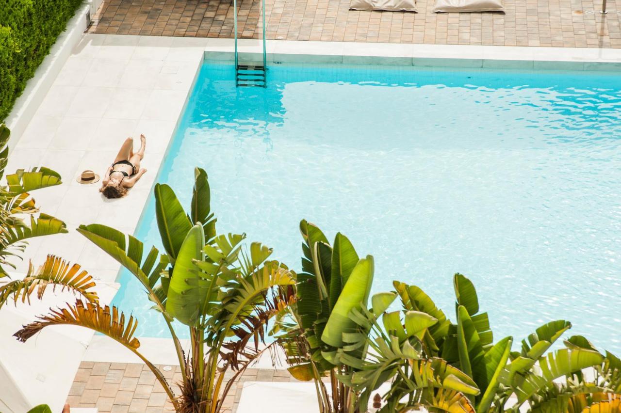 Hotel Anfora Ibiza Es Cana Exteriör bild