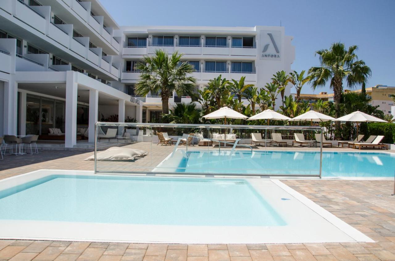 Hotel Anfora Ibiza Es Cana Exteriör bild