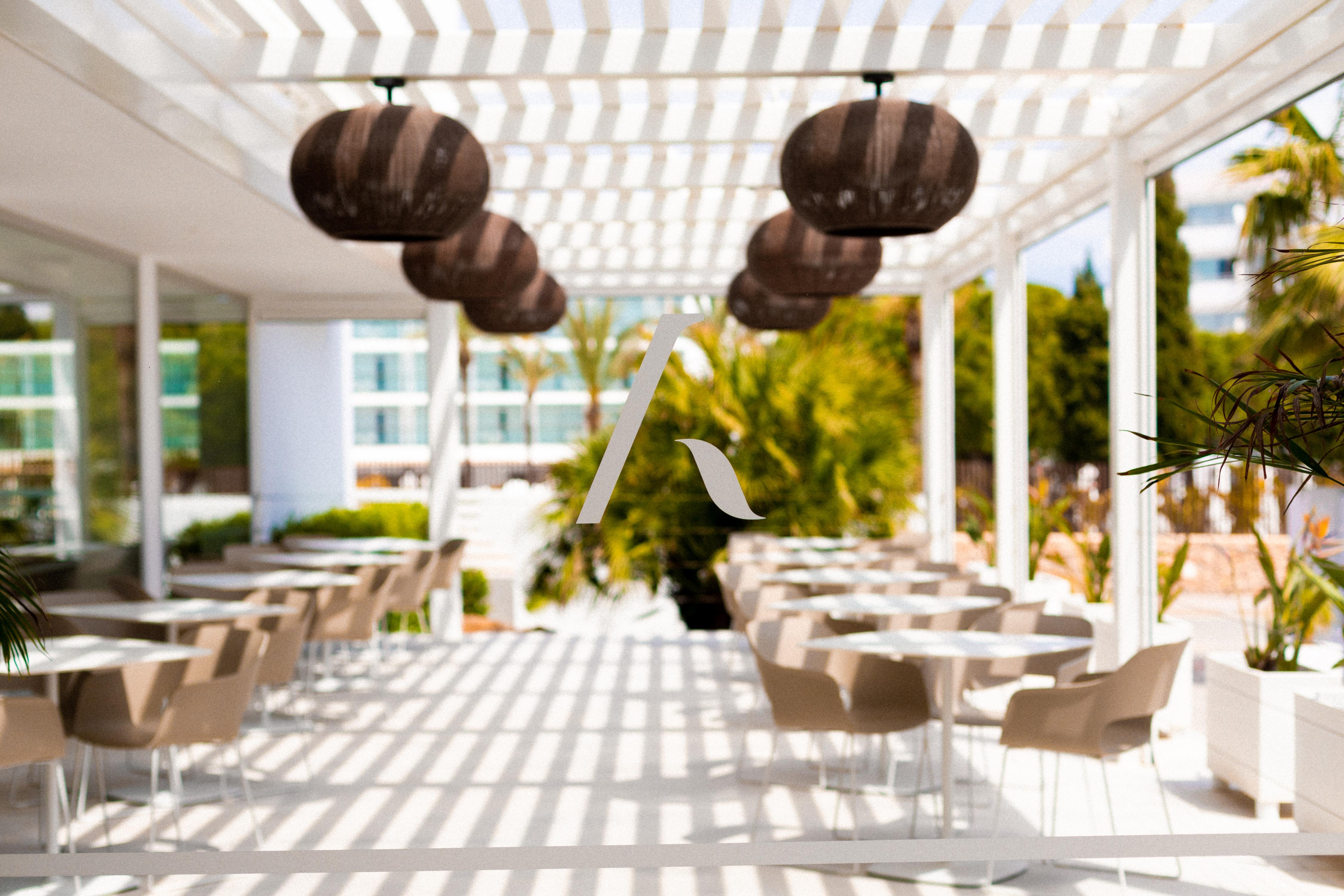 Hotel Anfora Ibiza Es Cana Exteriör bild